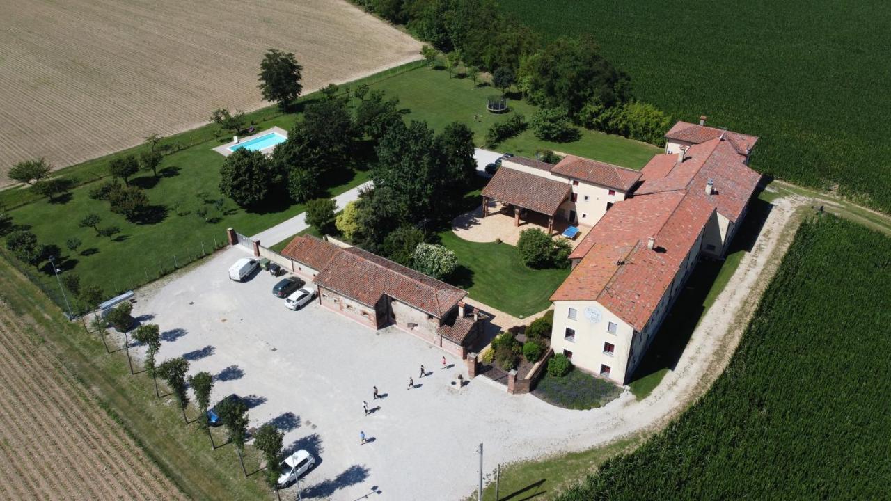 Agriturismo Borgo Tecla Rosà Exteriér fotografie
